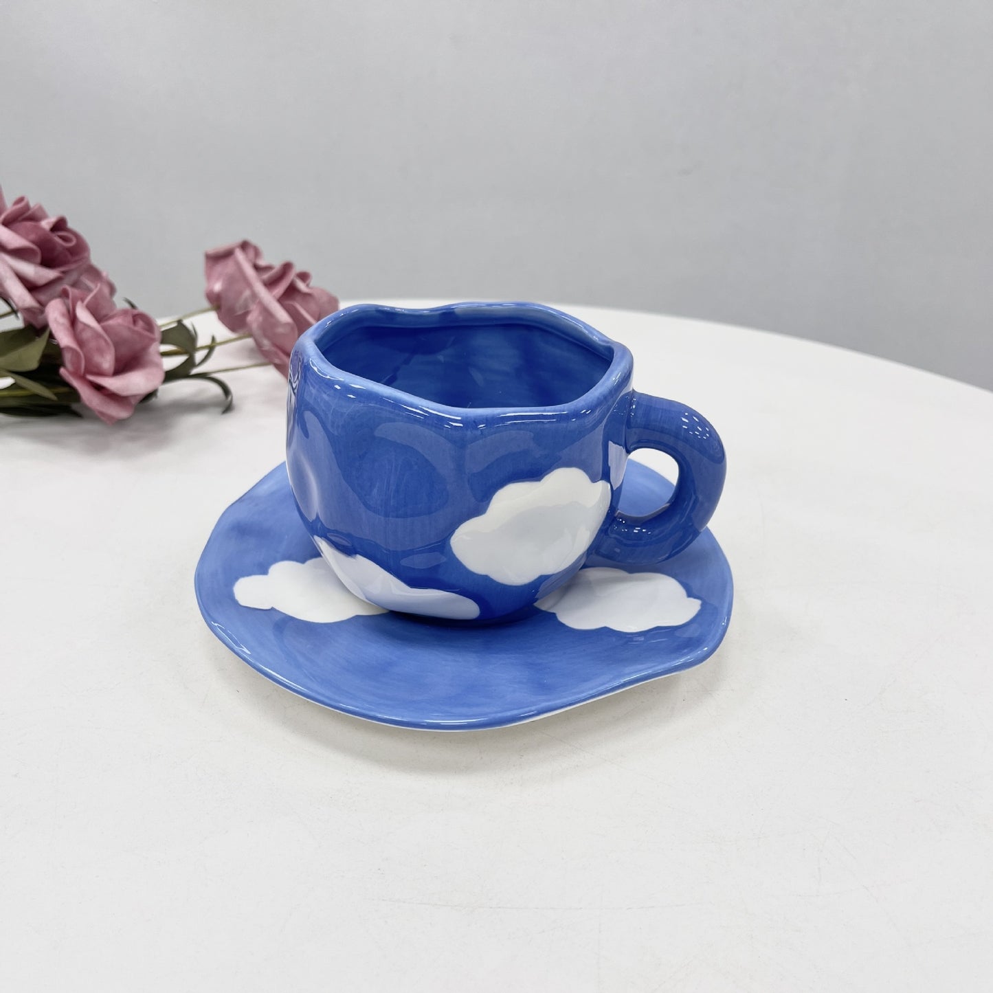 Retro Young Girl Heart Hand Pinch Coffee Set